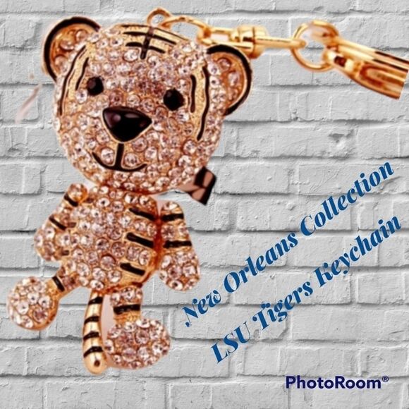 NEW LSU TIGER KEYCHAIN/ BAG TOGGLE - Picture 1 of 5